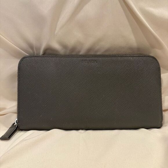 Prada Gray Saffiano Leather Long Zip Around Luxury Wallet and Dust Bag - Picture 2 of 15